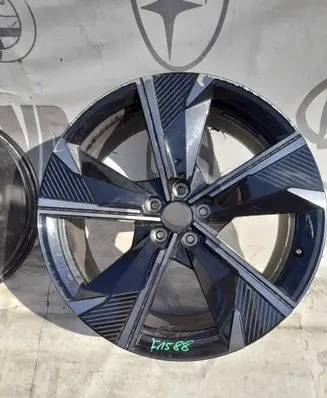 Peugeot 508 R20 alloy rim 