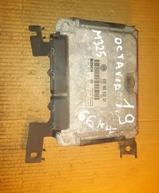 Skoda Octavia Mk1 (1U) Engine control unit/module 038906018GM 2162 0281010181