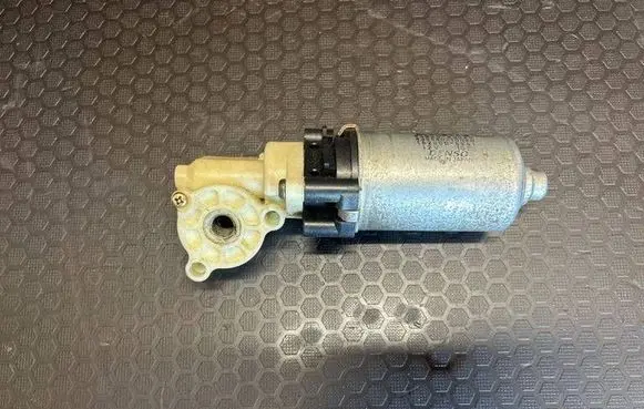 Seat adjustment motor
