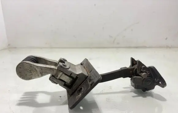 Volkswagen Transporter - Caravelle T5 Loading door check strap stopper 7H0827725A