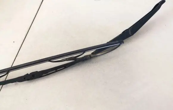Fiat Punto (188) Front wiper blade arm 7352785960