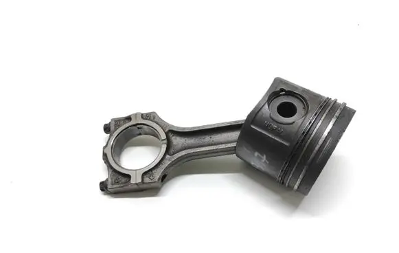 Piston with connecting rod