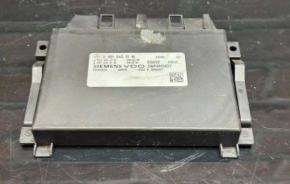 Mercedes-Benz Vito Viano W639 Fuse module A0134464110 A0015455116 A0074480110