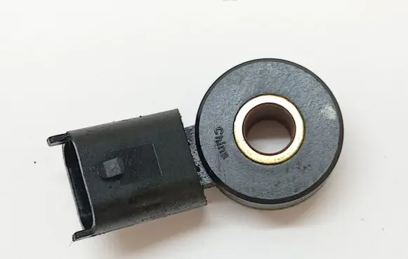 Opel Astra J Detonation knock sensor 55563372