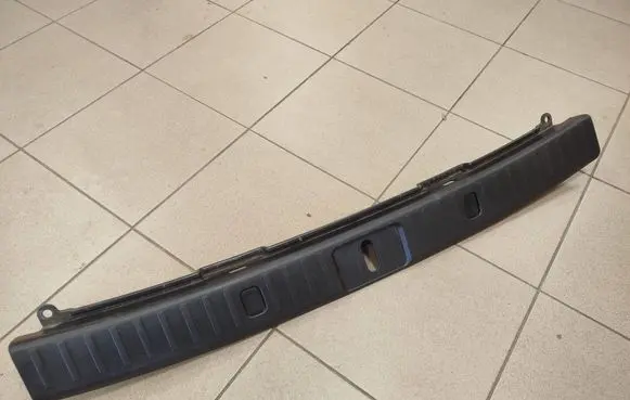 Lexus RX 330 - 350 - 400H Trunk/boot sill cover protection 6942248010 5838748030
