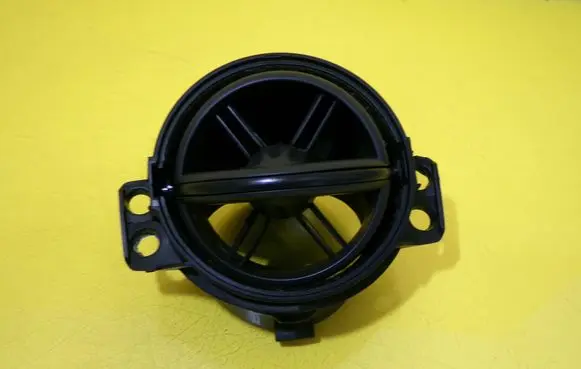 Toyota Yaris Dashboard side air vent grill/cover trim 55650 FF226219