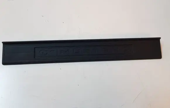 Ford Mustang VI Front sill trim cover FR3B6313222AEW