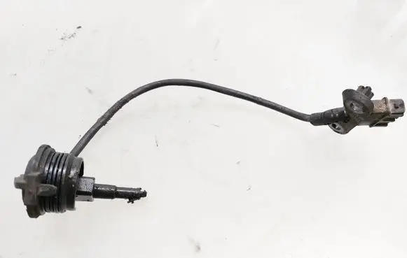 Volkswagen PASSAT B5 Reversing light switch sensor 012919823F
