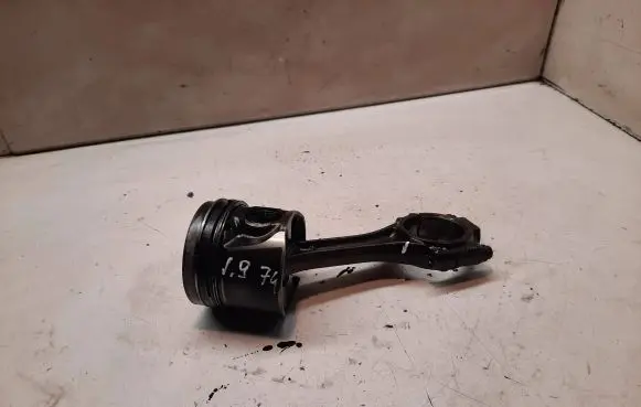 Audi A4 S4 B6 8E 8H Piston with connecting rod 79L69M3