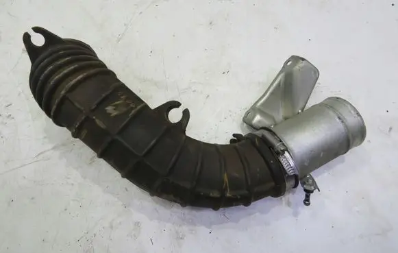 Suzuki Baleno IV Air intake hose/pipe KRIS235789