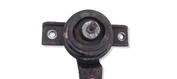 Hyundai Santa Fe Engine mount bracket 