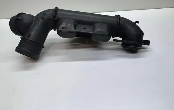 Intercooler hose/pipe