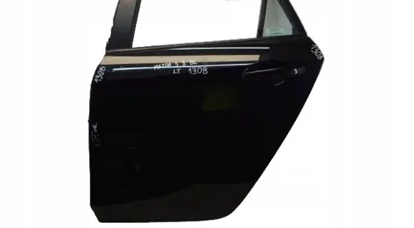 Mazda 3 II Rear door