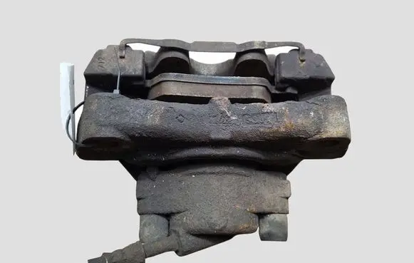 Volkswagen Multivan T5 Front brake caliper 7E0106A