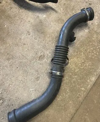 Renault Megane II Air intake hose/pipe 8200218988