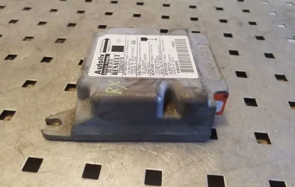 Renault Scenic RX Airbag control unit/module 7700437471B