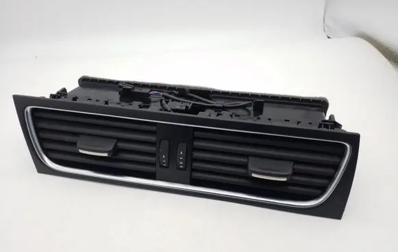 Audi A4 S4 B8 8K Dash center air vent grill 8T1820951C