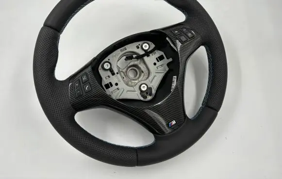 BMW 1 E82 E88 Steering wheel