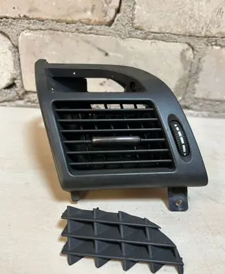 Mercedes-Benz E W211 Dash center air vent grill 2118301154