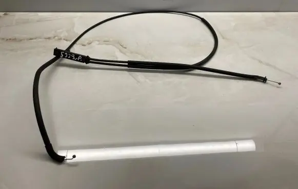 BMW X6 E71 Engine bonnet/hood lock release cable 7184456