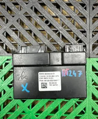 BMW i3 Other control units/modules 8839458