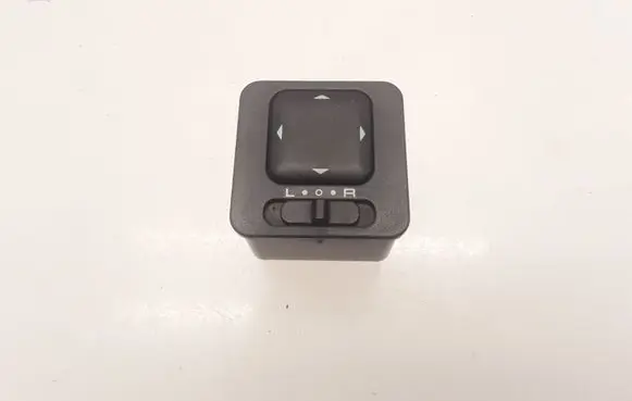 Hyundai Matrix Wing mirror switch
