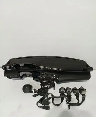 Peugeot 508 II Radio/GPS head unit trim 