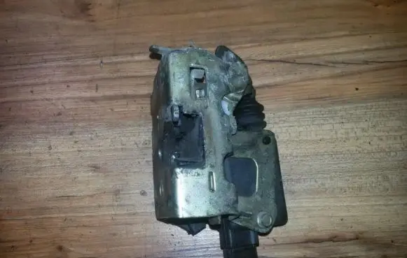 Renault Espace III Rear door lock