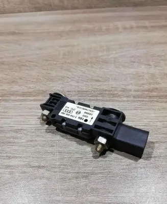 Audi A6 S6 C5 4B Airbag deployment crash/impact sensor 4b0959643c 080503
