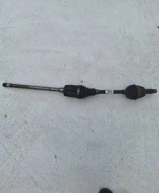 BMW X5 E70 Rear wheel hub 31607545126 7545126