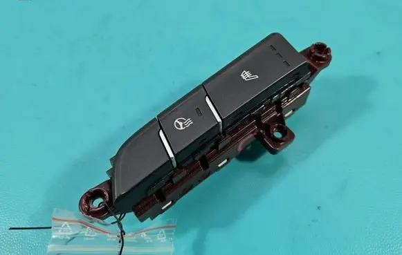 Hyundai i30 Seat control switch 93300G4230 IMPRK1563670
