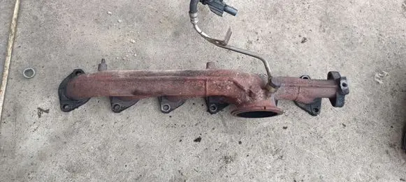 BMW 3 E90 E91 Exhaust manifold 8510293