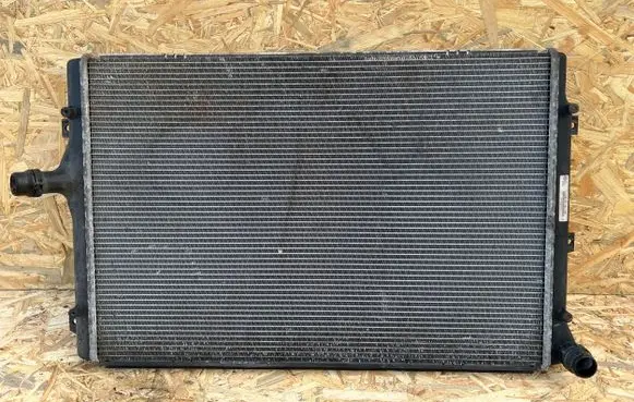 Skoda Yeti (5L) Coolant radiator 1K0121251DM