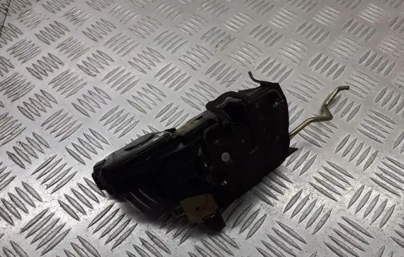 Hyundai Matrix Front door lock