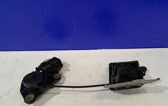 Polestar 2 Tailgate/trunk/boot lock/catch/latch 31485494