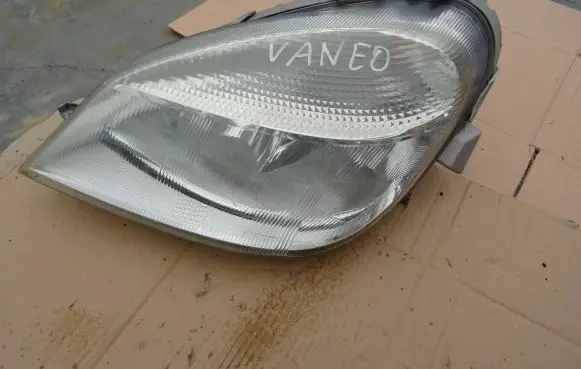 Mercedes-Benz Vaneo W414 Headlight/headlamp A4148200061 0301189201