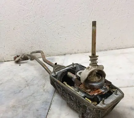 Audi A6 S6 C5 4B Gear shifter/selector 4B0711025