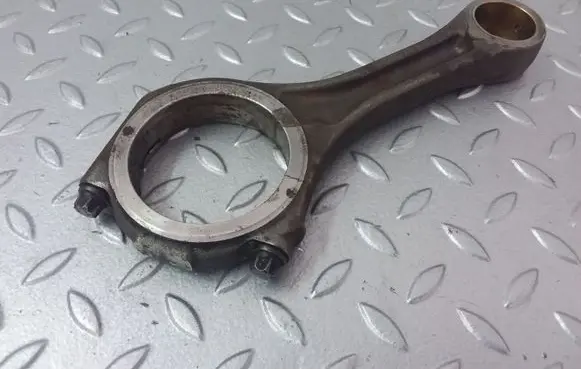 Audi Q7 4L Connecting rod/conrod 059701R