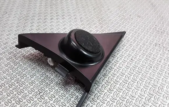 KIA Sorento Front door high frequency speaker 963503E500