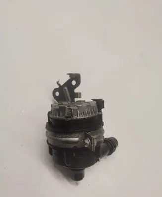Mercedes-Benz GLC X253 C253 Electric auxiliary coolant/water pump A0005002686