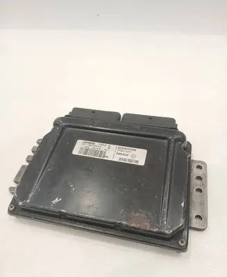 Renault Scenic I Engine control unit/module 8200035706 S110030032 7700110471