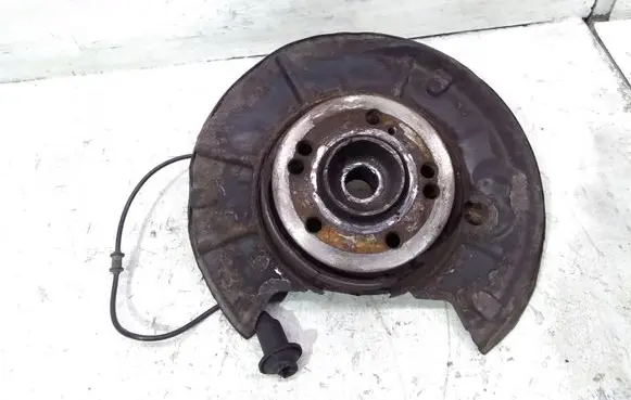 Mercedes-Benz S W220 Rear wheel hub spindle/knuckle 