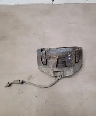 Volvo V40 Front brake caliper