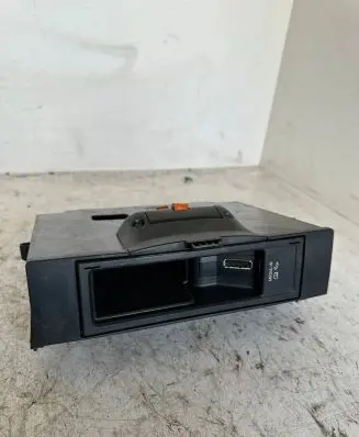 Volkswagen PASSAT B6 CD/DVD changer 3C2857285C