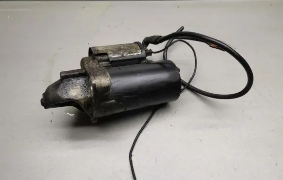 Audi A6 S6 C5 4B Starter motor 0001108174