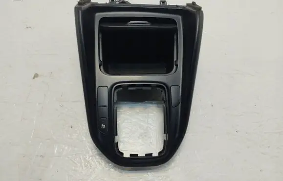 KIA Carens III Glove box central console 84633A4000