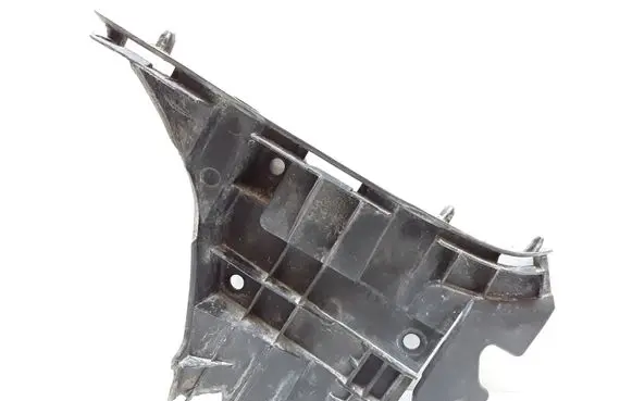 Volvo V70 Front bumper mounting bracket
