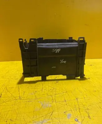 Renault Modus Battery box tray 8200314272