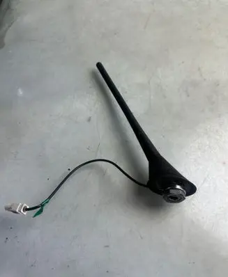 Volkswagen Polo V 6R Radio antenna 6R0035501