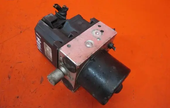 Skoda Fabia Mk1 (6Y) ABS Pump 6Q0907379G 6Q0614117E 0265222006